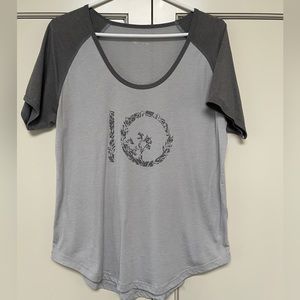 Tentree grey t shirt, Large, scoop neck